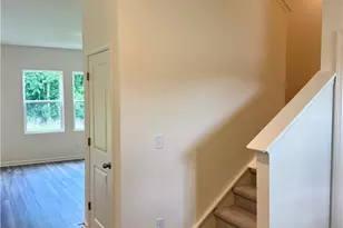 30 Crescent Blvd, Carrollton, GA 30116 - Photo 2