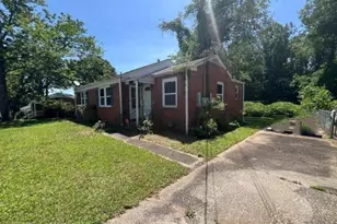 696 Casplan St SW, Atlanta, GA 30310 - Photo 2