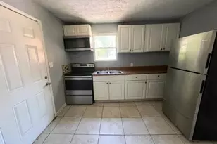 696 Casplan St SW, Atlanta, GA 30310 - Photo 4