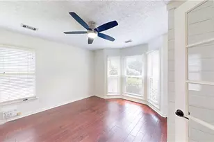 1881 Flowering Dr, Grayson, GA 30017 - Photo 10