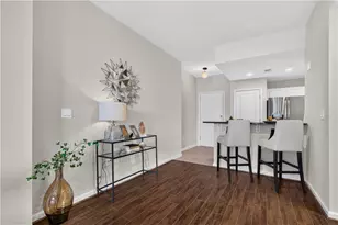 3040 Peachtree Rd NW, Atlanta, GA 30305 - Photo 6