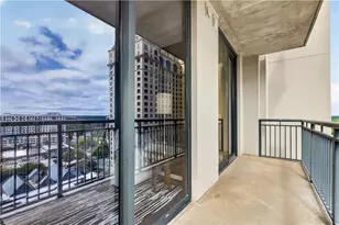 3040 Peachtree Rd NW, Atlanta, GA 30305 - Photo 16