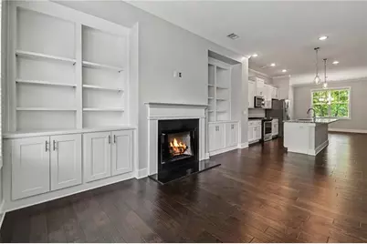 2178 Colvin Court NW, Atlanta, GA 30318 - Photo 4