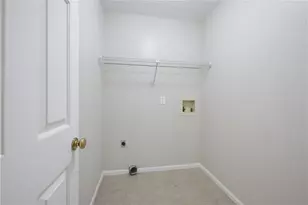 920 Providence Dr, Lawrenceville, GA 30044 - Photo 32