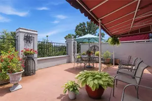 3648 Peachtree Rd NE, Atlanta, GA 30319 - Photo 2