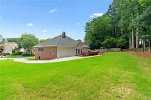 603 Fairway Ct, Marietta, GA 30068 - Photo 40