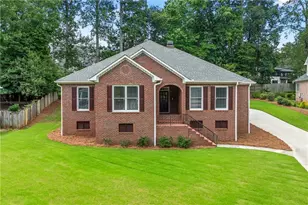 603 Fairway Ct, Marietta, GA 30068 - Photo 1