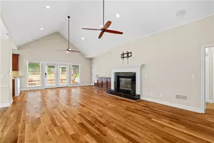 603 Fairway Ct, Marietta, GA 30068 - Photo 6