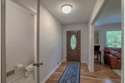 656 Bruce Way SW, Lilburn, GA 30047 - Photo 6