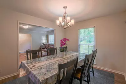 656 Bruce Way SW, Lilburn, GA 30047 - Photo 16