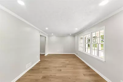 3235 Wintercreeper Drive, Lithonia, GA 30038 - Photo 6