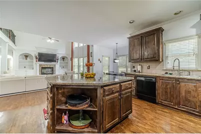 1859 Alcovy Shoals Bluff, Lawrenceville, GA 30045 - Photo 24