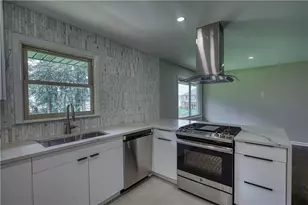 32 Eva Ln, Stockbridge, GA 30281 - Photo 6