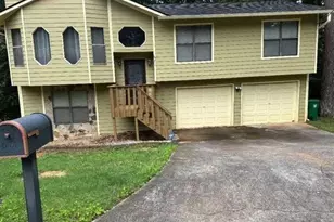 671 Pepperwood Trail, Stone Mountain, GA 30087 - Photo 1