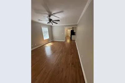 944 Crossing Rock Drive, Lawrenceville, GA 30043 - Photo 4