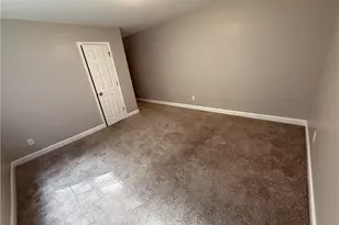 944 Crossing Rock Dr, Lawrenceville, GA 30043 - Photo 14