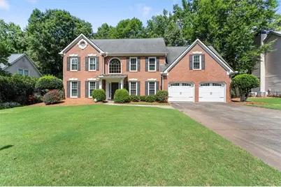 2316 Woodcrest Drive SE, Smyrna, GA 30082 - Photo 2