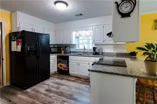 70 Liberty Ln, Covington, GA 30016 - Photo 4