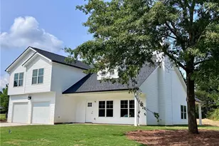936 Anna Marie Ln, Monroe, GA 30655 - Photo 2