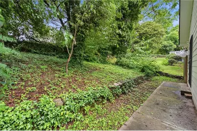 226 Thornton Street SW, Atlanta, GA 30315 - Photo 14