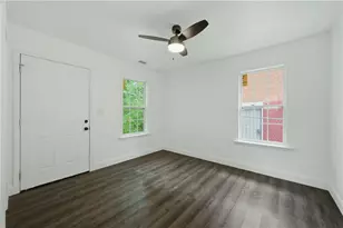 226 Thornton St SW, Atlanta, GA 30315 - Photo 12