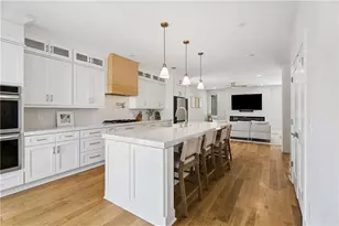 1008 Herndon St NW, Atlanta, GA 30318 - Photo 8