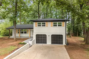 3137 E Chapel Cir, Decatur, GA 30034 - Photo 1