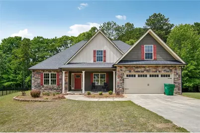103 Fieldstone Circle, Carrollton, GA 30116 - Photo 2