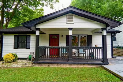685 Cedar Avenue NW, Atlanta, GA 30318 - Photo 1