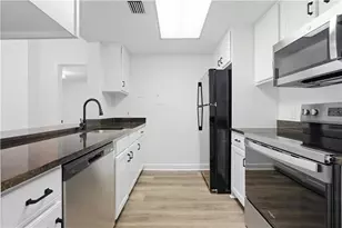 1280 W Peachtree St NW, Atlanta, GA 30309 - Photo 4
