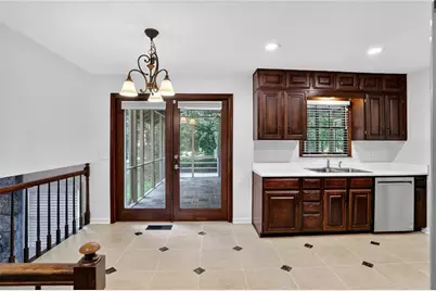 447 Cove Drive, Marietta, GA 30067 - Photo 4