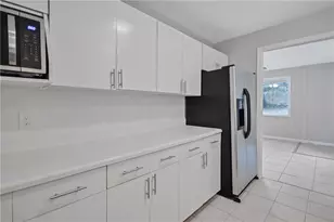 1877 Sumter St NW, Atlanta, GA 30318 - Photo 8