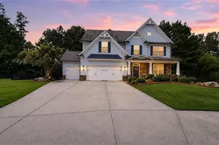 99 White Magnolia Way, Dallas, GA 30132 - Photo 2