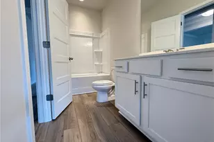 5512 Tullis Dr, Gainesville, GA 30507 - Photo 12