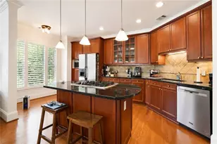 825 Highland Ln NE, Atlanta, GA 30306 - Photo 10