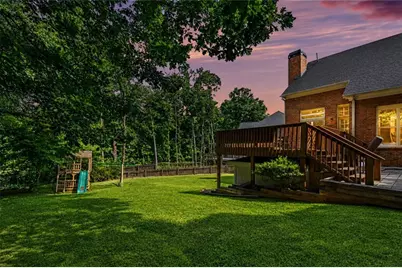 2707 Glenrose Hill, Atlanta, GA 30341 - Photo 4