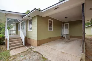 133 Nelson St, Monroe, GA 30655 - Photo 2