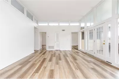 346 Carpenter Drive #20, Atlanta, GA 30328 - Photo 14