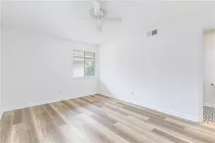 346 Carpenter Dr, Atlanta, GA 30328 - Photo 38