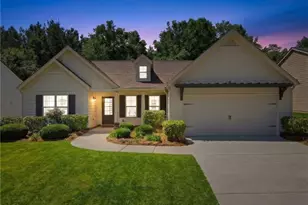 3940 Spring Ridge Dr, Cumming, GA 30028 - Photo 2
