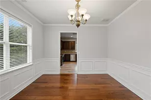 7295 Madison Cir, Union City, GA 30291 - Photo 16