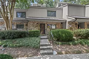 1252 Druid Knoll Dr NE, Brookhaven, GA 30319 - Photo 2