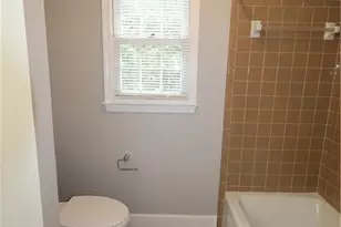 1359 Oakengate Dr, Stone Mountain, GA 30083 - Photo 32