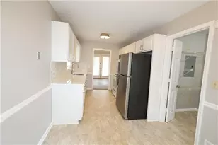 1359 Oakengate Dr, Stone Mountain, GA 30083 - Photo 2
