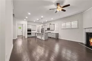 556 Avondale Hills Dr, Avondale Estates, GA 30032 - Photo 10
