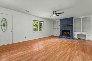 1833 Silver Leaf Dr SW, Marietta, GA 30008 - Photo 6