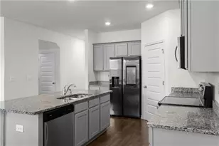 245 Canberra Wy, Locust Grove, GA 30248 - Photo 6