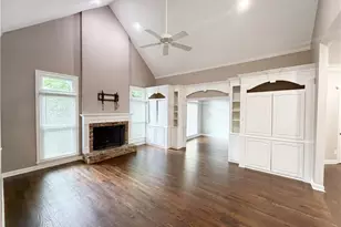 931 Sundew Dr, Alpharetta, GA 30005 - Photo 4