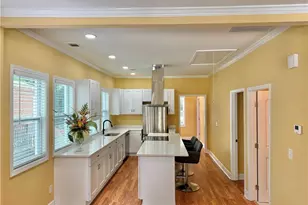 2194 Bolton Rd NW, Atlanta, GA 30318 - Photo 12