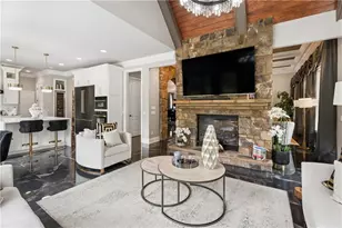 2660 Springbluff Ct, Buford, GA 30519 - Photo 4